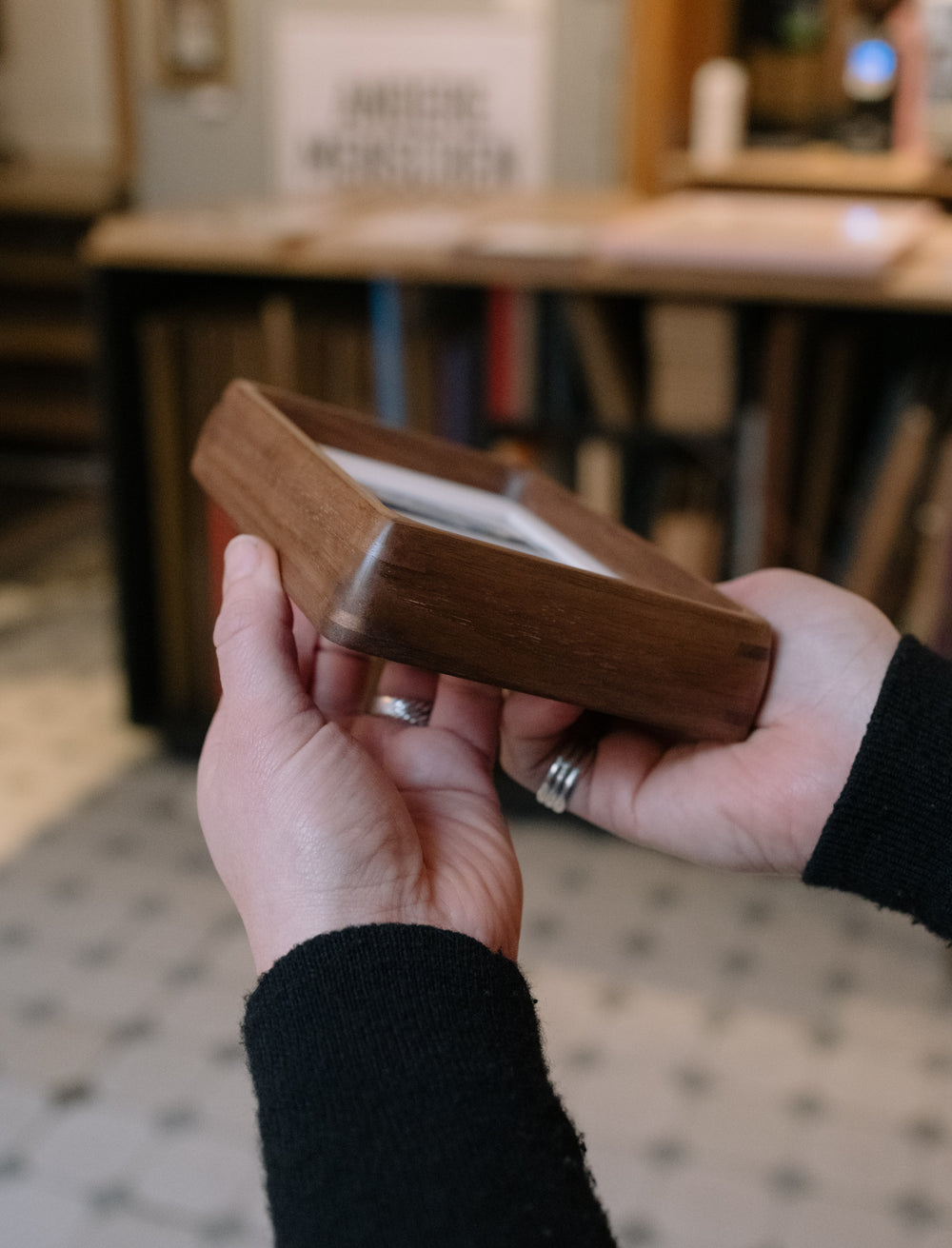 detailed corners of wooden frame